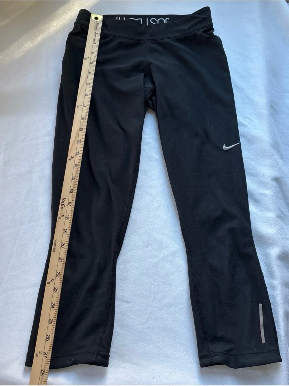 Nike Black Athletic Capri Leggings small